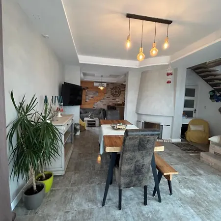 Comme A La Maison Апартаменты *